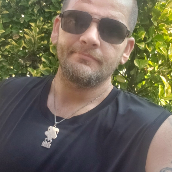 Icp charm and necklace - Picture 3 of 6